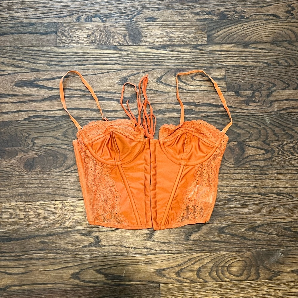 Edikted orange corset